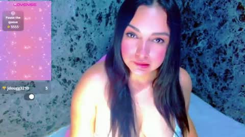 Lanna online show from 06-16-26, 01:14