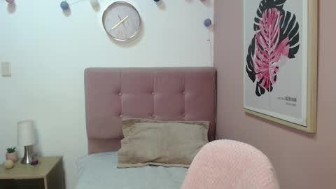 Lanna online show from 03-04-26, 01:06