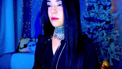 LANNIE   online show from 12-14-25, 02:28