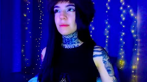 LANNIE   online show from 01-07-26, 01:08