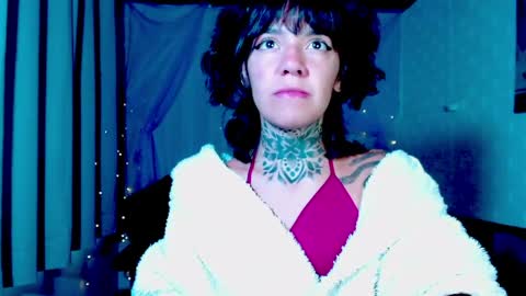 LANNIE   online show from 04-06-26, 12:50