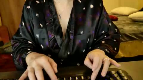 laprovencale online show from 12-02-25, 05:08