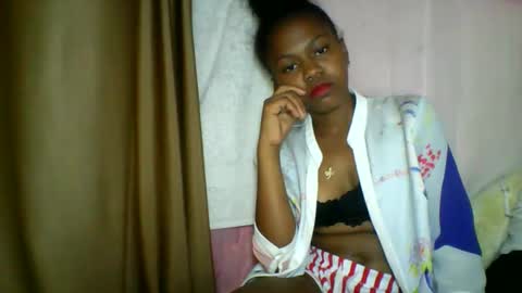 Snapshot of lara_belle chatting on 05-15-26, 11:23 lara_belle online show from 05-15-26, 11:23