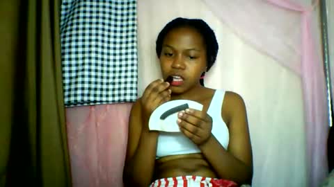 Snapshot of lara_belle chatting on 06-04-26, 07:58 lara_belle online show from 06-04-26, 07:58