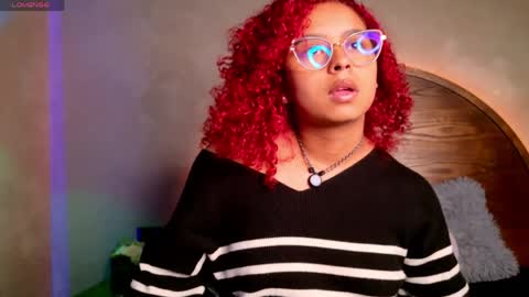 lara_curly online show from 03-31-26, 10:26