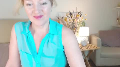 Snapshot of lara_fisher chatting on 05-03-26, 06:03 lara_fisher online show from 05-03-26, 06:03