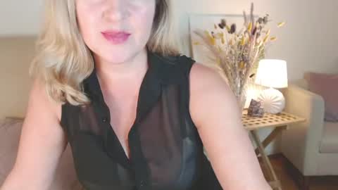 Snapshot of lara_fisher chatting on 08-04-26, 04:31 lara_fisher online show from 08-04-26, 04:31