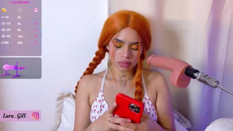 Snapshot of lara_gil_ chatting on 09-26-25, 03:05 Lara Gill online show from 09-26-25, 03:05