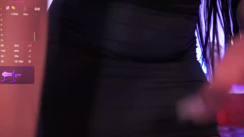 Hello Guys I am Lara Giraldo  WELCOME To my room online show from 02-09-26, 11:42