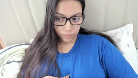 lara online show from 09-16-25, 12:06