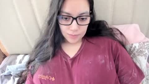 lara online show from 03-29-26, 02:50