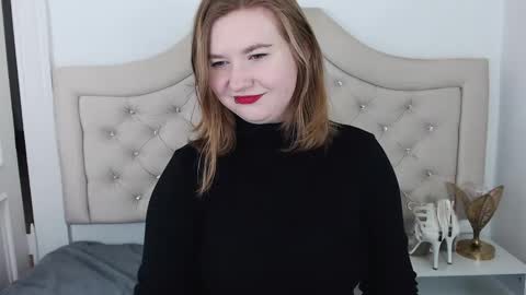 Snapshot of laraflirt chatting on 12-29-24, 08:37 LaraFlirt online show from 12-29-24, 08:37