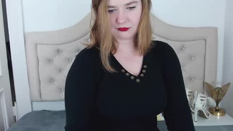 Snapshot of laraflirt chatting on 01-10-25, 07:11 LaraFlirt online show from 01-10-25, 07:11