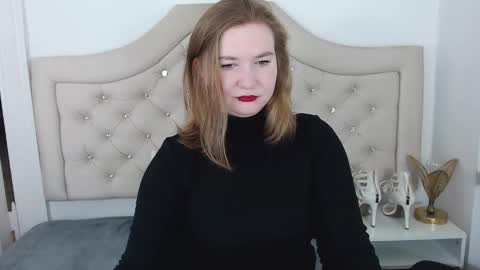 Snapshot of laraflirt chatting on 01-20-25, 07:14 LaraFlirt online show from 01-20-25, 07:14