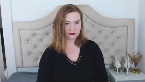 Snapshot of laraflirt chatting on 01-23-25, 08:35 LaraFlirt online show from 01-23-25, 08:35