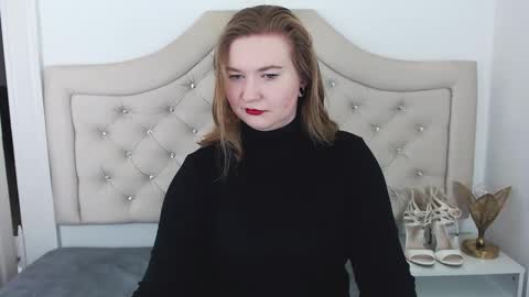 Snapshot of laraflirt chatting on 01-27-25, 10:06 LaraFlirt online show from 01-27-25, 10:06