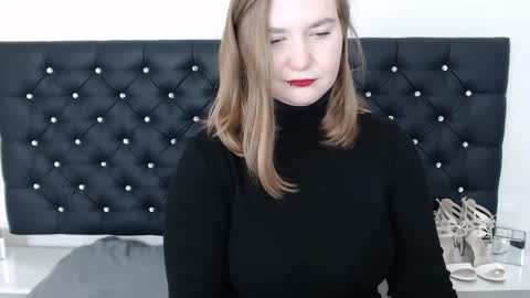 Snapshot of laraflirt chatting on 02-12-25, 12:05 LaraFlirt online show from 02-12-25, 12:05