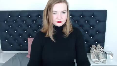 Snapshot of laraflirt chatting on 02-12-25, 07:56 LaraFlirt online show from 02-12-25, 07:56