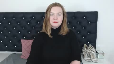 Snapshot of laraflirt chatting on 02-12-25, 11:30 LaraFlirt online show from 02-12-25, 11:30