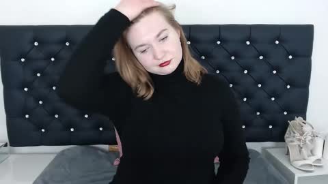 Snapshot of laraflirt chatting on 03-06-25, 03:13 LaraFlirt online show from 03-06-25, 03:13