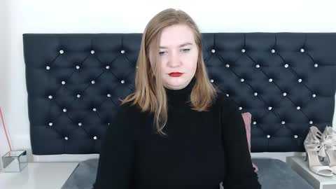 Snapshot of laraflirt chatting on 03-07-25, 10:43 LaraFlirt online show from 03-07-25, 10:43