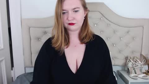 Snapshot of laraflirt chatting on 03-12-25, 06:33 LaraFlirt online show from 03-12-25, 06:33