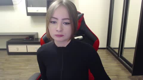 Laralianna online show from 01-04-25, 05:58