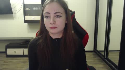 Laralianna online show from 01-11-25, 05:20