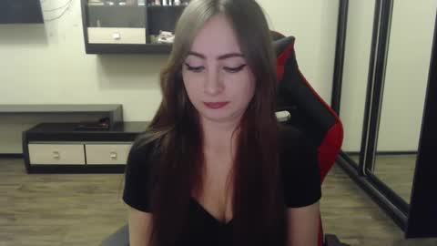 Laralianna online show from 02-26-25, 05:28