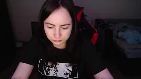 Snapshot of laralianna chatting on 12-19-25, 10:17 Laralianna online show from 12-19-25, 10:17