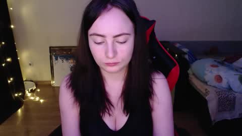 Snapshot of laralianna chatting on 01-11-26, 03:55 Laralianna online show from 01-11-26, 03:55