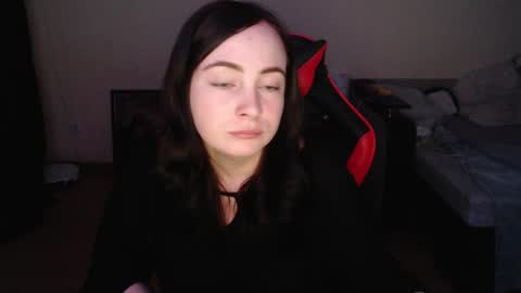 Snapshot of laralianna chatting on 02-10-26, 09:08 Laralianna online show from 02-10-26, 09:08