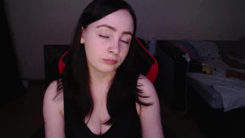 Snapshot of laralianna chatting on 02-22-26, 10:52 Laralianna online show from 02-22-26, 10:52