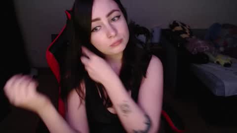 Snapshot of laralianna chatting on 02-26-26, 09:36 Laralianna online show from 02-26-26, 09:36