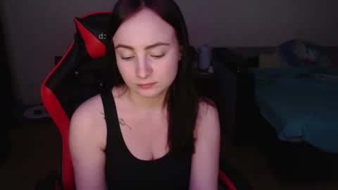 Snapshot of laralianna chatting on 03-08-26, 02:04 Laralianna online show from 03-08-26, 02:04