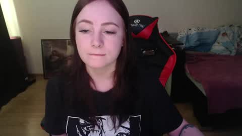 Snapshot of laralianna chatting on 05-07-26, 10:31 Laralianna online show from 05-07-26, 10:31