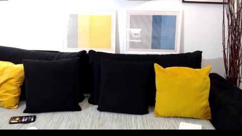 Snapshot of laralovebliss chatting on 03-02-26, 03:19 lara online show from 03-02-26, 03:19