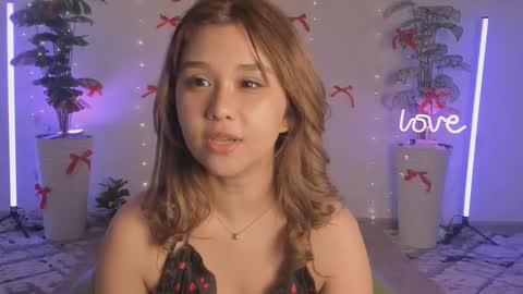 Lara online show from 03-15-26, 07:09