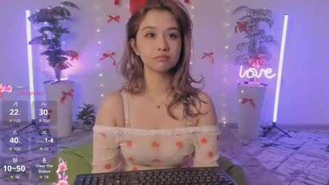 Lara online show from 03-27-26, 08:19