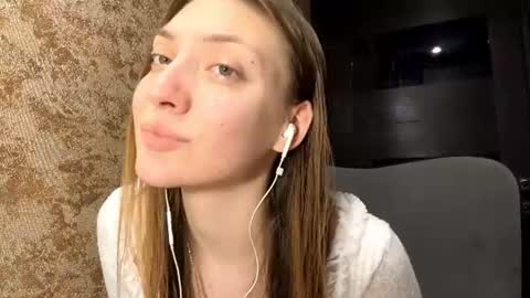 Eva online show from 06-28-26, 05:41