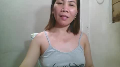 Larice online show from 12-22-25, 04:15