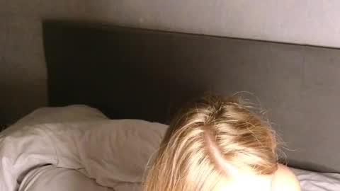 LarineGMT7  UTC6  online show from 04-05-26, 04:37