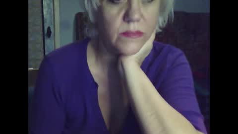 Snapshot of larisaq4ugo24 chatting on 01-08-25, 09:44 larisaq4ugo24 online show from 01-08-25, 09:44