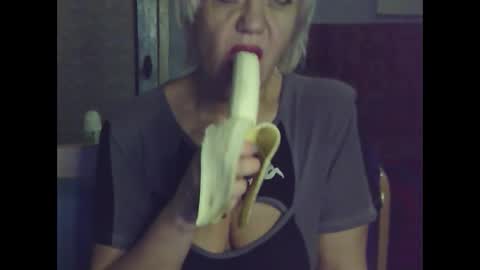 Snapshot of larisaq4ugo24 chatting on 02-03-25, 09:29 larisaq4ugo24 online show from 02-03-25, 09:29
