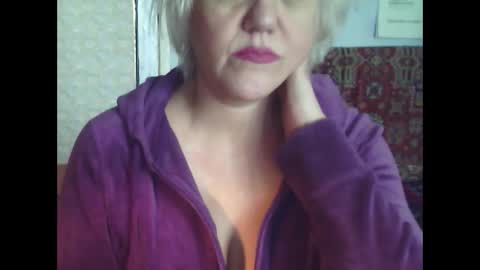 Snapshot of larisaq4ugo24 chatting on 02-25-25, 09:31 larisaq4ugo24 online show from 02-25-25, 09:31