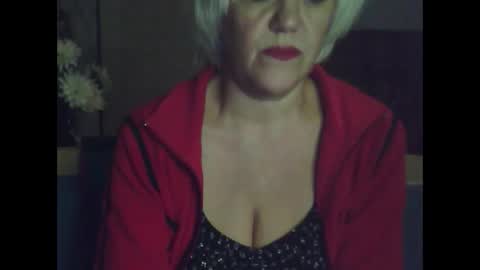 Snapshot of larisaq4ugo24 chatting on 09-27-25, 05:40 larisaq4ugo24 online show from 09-27-25, 05:40