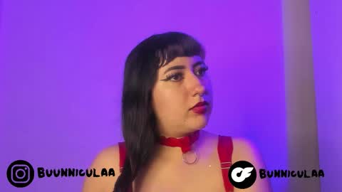 Snapshot of larissa01_ chatting on 12-17-25, 07:20 Lari online show from 12-17-25, 07:20