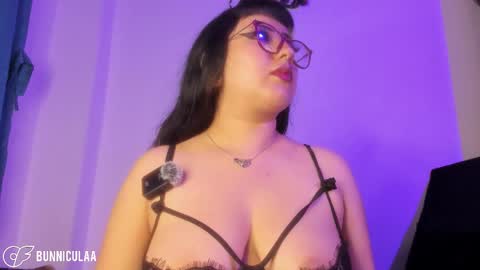 Snapshot of larissa01_ chatting on 03-13-26, 11:00 Lari online show from 03-13-26, 11:00