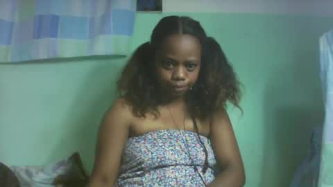 larissa645771 online show from 10-17-25, 05:15