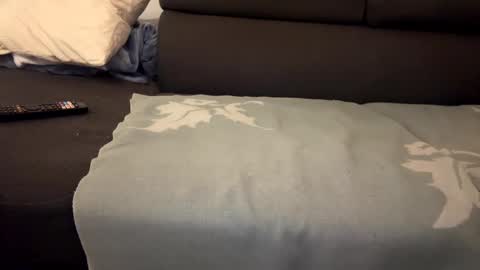 larry_97 online show from 01-22-25, 02:48